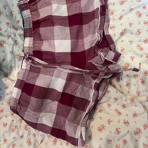 2 pairs of Pj shorts